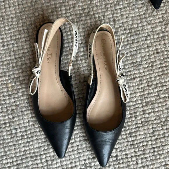 Dior J'Adior Black Flats Sophisticated Slingback Design - Picture 1 of 4